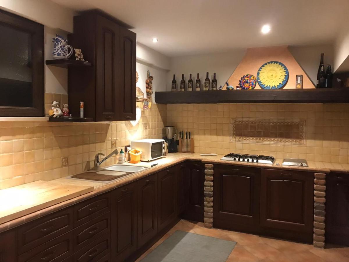 La Pedica B&B グロッタフェッラータ エクステリア 写真
