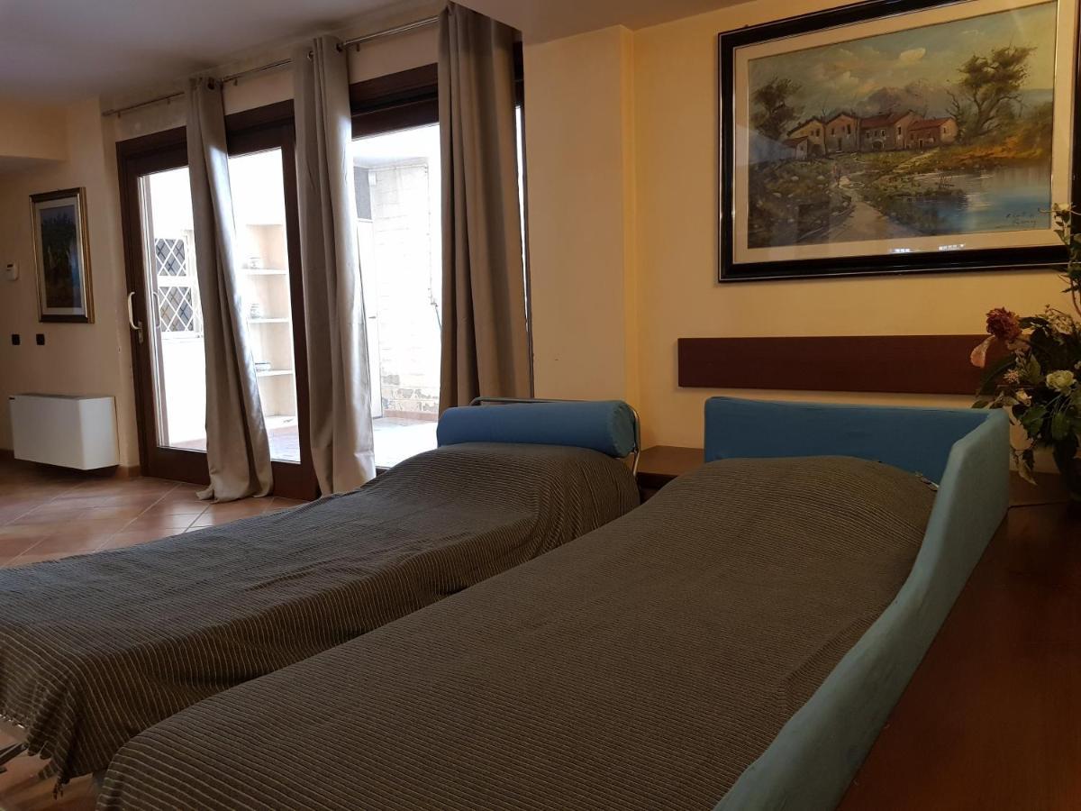 La Pedica B&B グロッタフェッラータ エクステリア 写真